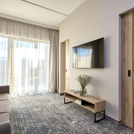 Apartamento Złoty Horyzont Lux Główny Budynek Z Basenem, Siłownią, Grotą Solną, Bawialnią I Restauracją Horyzont Smaków *