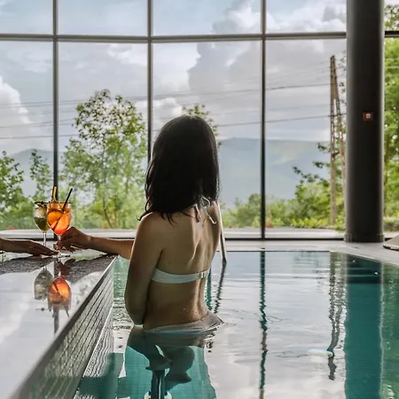 Apartamento Złoty Horyzont Lux Główny Budynek Z Basenem, Siłownią, Grotą Solną, Bawialnią I Restauracją Horyzont Smaków