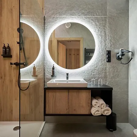 Złoty Horyzont Lux Główny Budynek Z Basenem, Siłownią, Grotą Solną, Bawialnią I Restauracją Horyzont Smaków * Szklarska Poręba