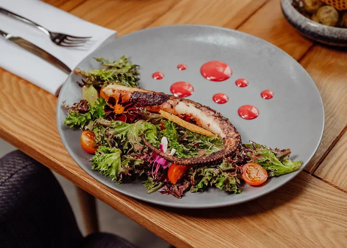 Apartment Zloty Horyzont Lux Glowny Budynek Z Basenem, Silownia, Grota Solna, Bawialnia I Restauracja Horyzont Smakow