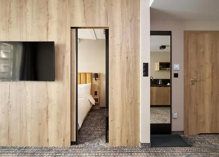 Apartment Zloty Horyzont Lux Glowny Budynek Z Basenem, Silownia, Grota Solna, Bawialnia I Restauracja Horyzont Smakow